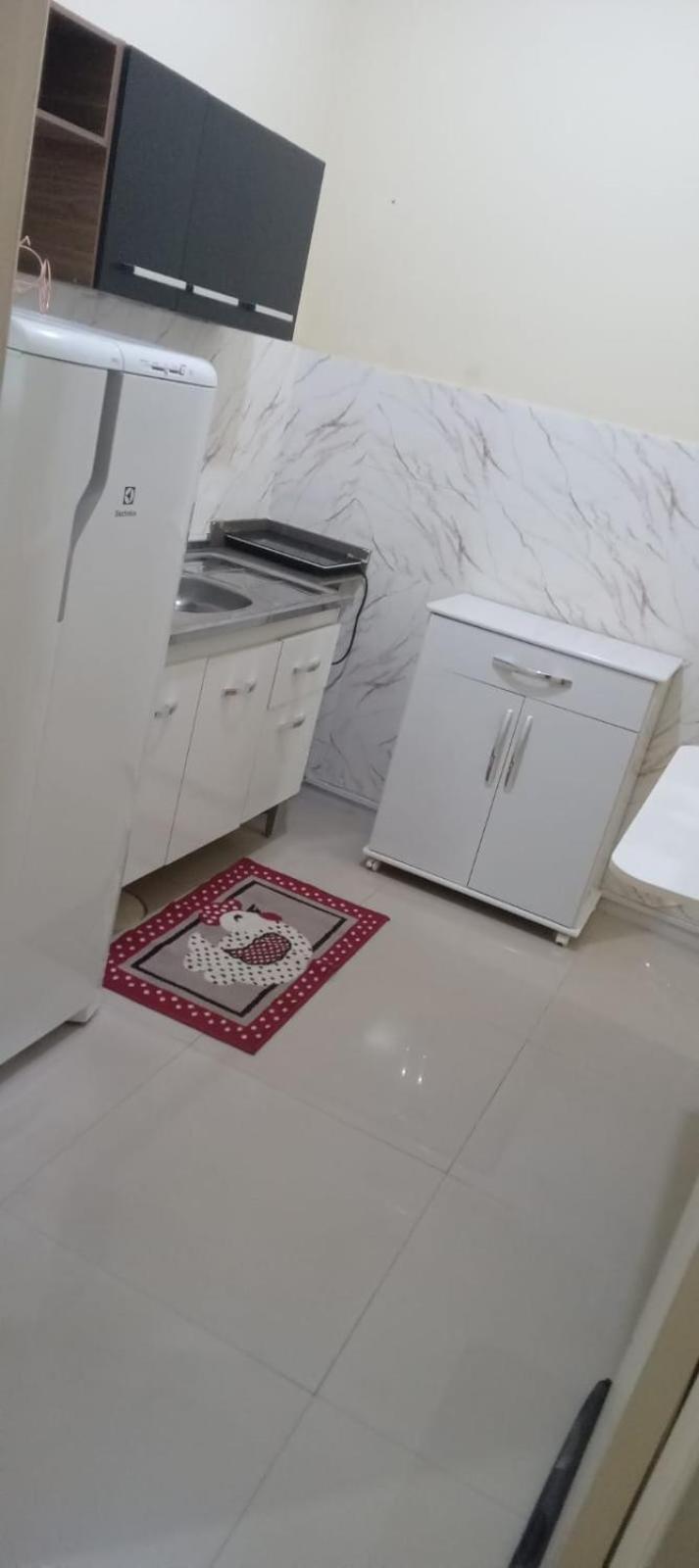 Kitnet Moderna, Confortavel , Climatizada E Linda 7A 蒙蒂斯克拉鲁斯 外观 照片
