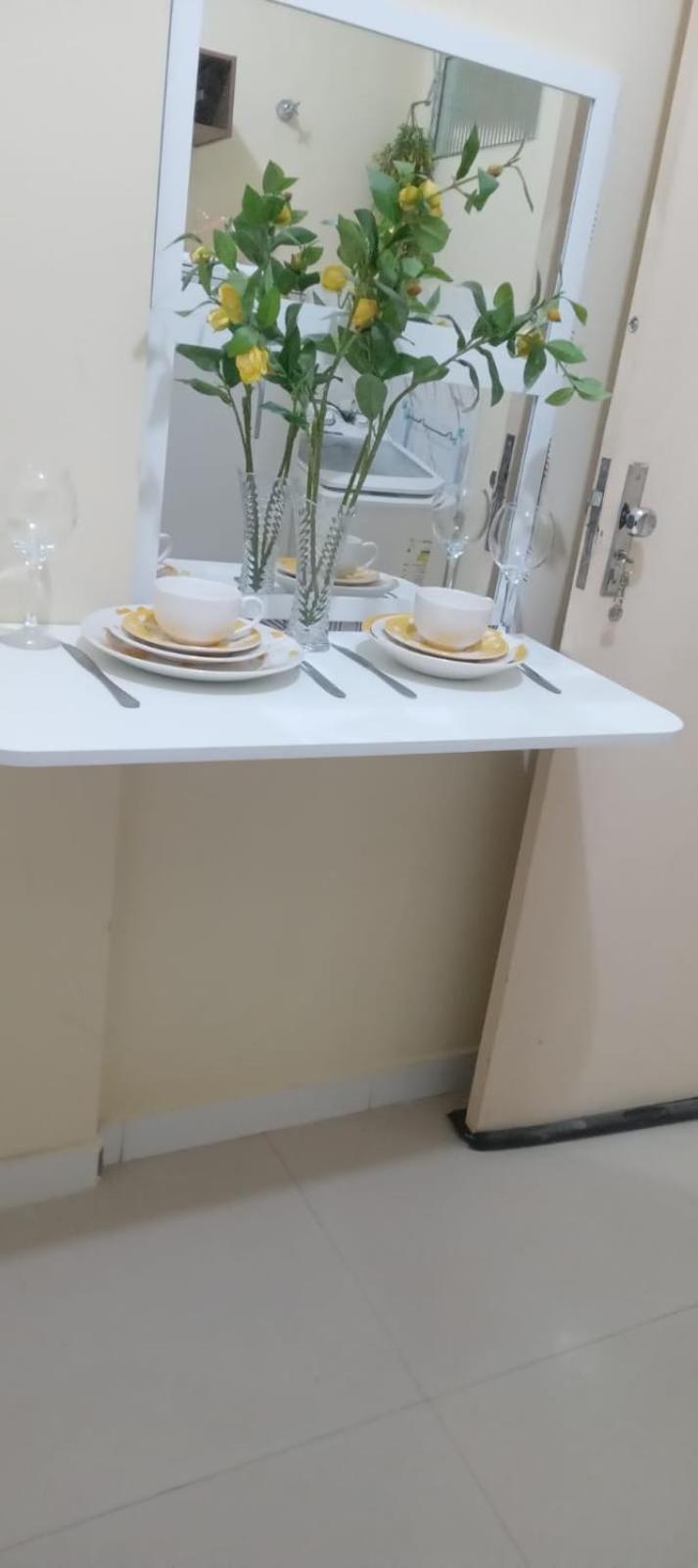 Kitnet Moderna, Confortavel , Climatizada E Linda 7A 蒙蒂斯克拉鲁斯 外观 照片
